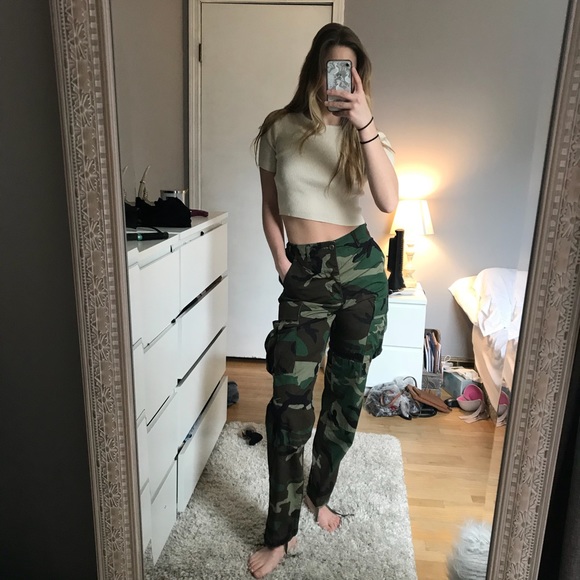 green camo pants women